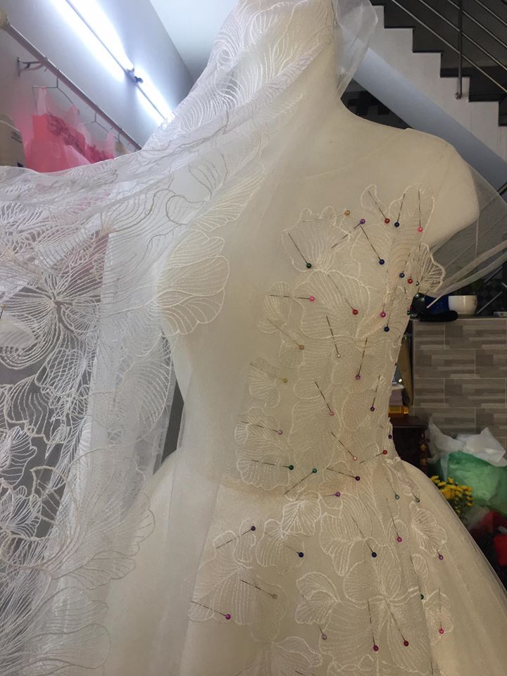 May Váy Cưới đẹp TPHCM  Công Chuyển Bridal 